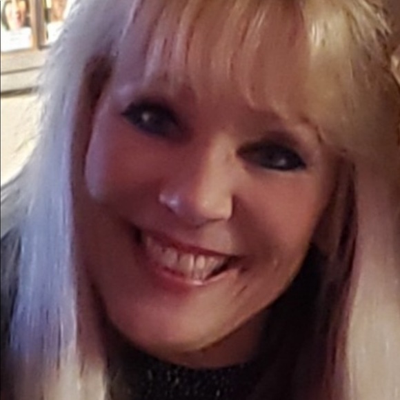 Meet your Posher, Tamara - Picture 1 of 1